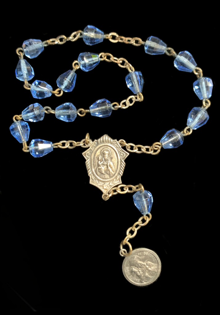 <strong>SMALL VINTAGE GLASS BEADED ROSARY BRACELET</strong>
